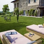 Massoni Wine Relais Bed and breakfast 4*