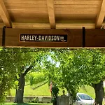 فندق مبيت وإفطار Massoni Wine Relais بسكييرا ديل غاردا