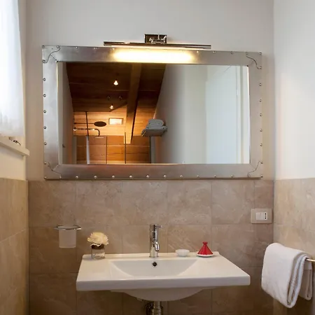 Massoni Wine Relais 4* Peschiera del Garda