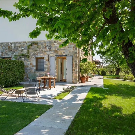 Bed & Breakfast Massoni Wine Relais 4*