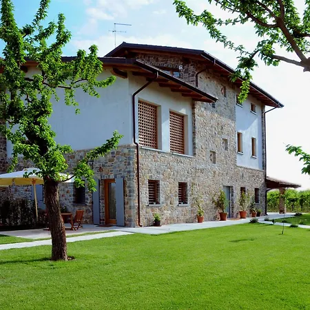 Massoni Wine Relais Bed and Breakfast 4*