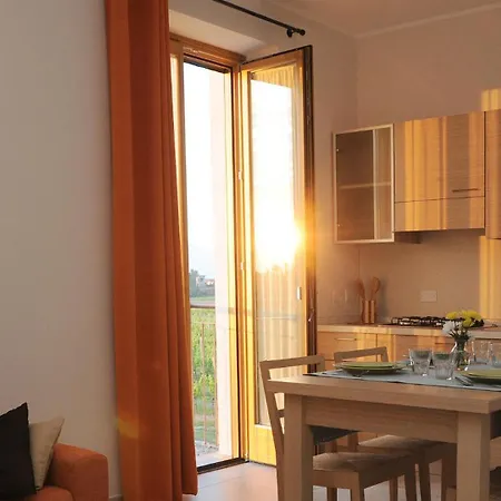 Massoni Wine Relais B&B 페스키에라델가르다