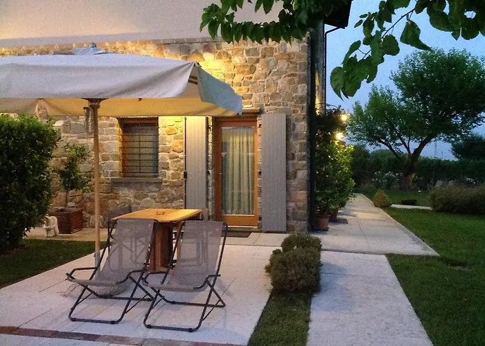 住宿加早餐酒店 Massoni 佩斯基耶拉德加达