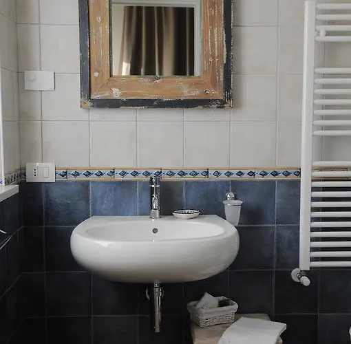 Massoni 住宿加早餐酒店 4*