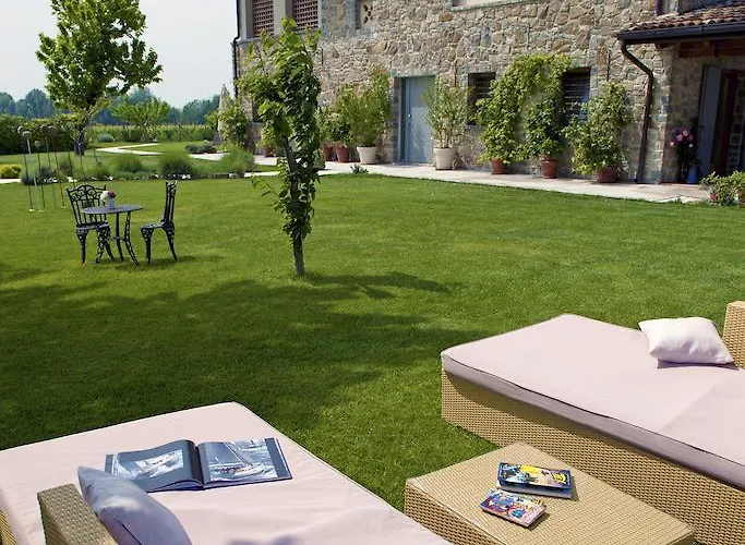 Massoni Wine Relais B&B 4*